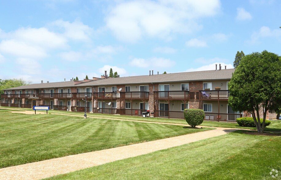 Manchester Court Apartments 14700 Central Ave Oak Forest IL 60452 Apartment Finder