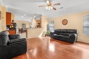 Building Photo - 10351 Whisper Bluff Dr