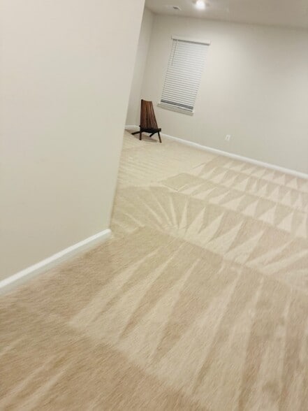 Building Photo - 9824 Stonehaven Ct