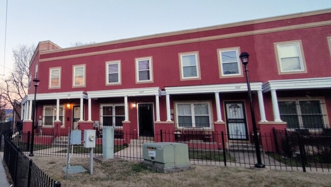 Building Photo - 1441 Alabama Ave SE