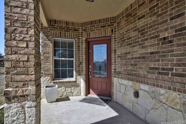 Building Photo - 26207 Lost Creek Way