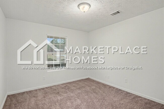 Building Photo - 325 Crestfield Cir