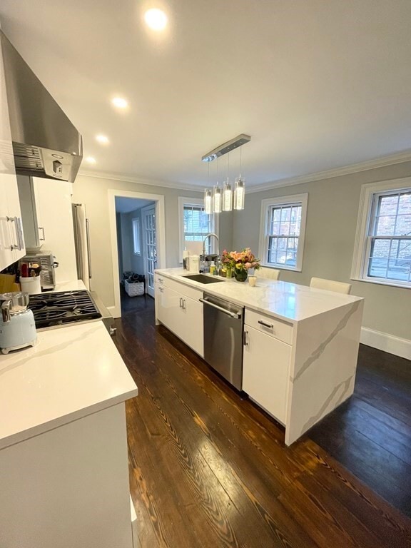 Building Photo - 36 Joy St