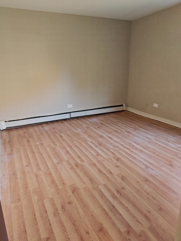 Building Photo - 2216 W Nichols Rd