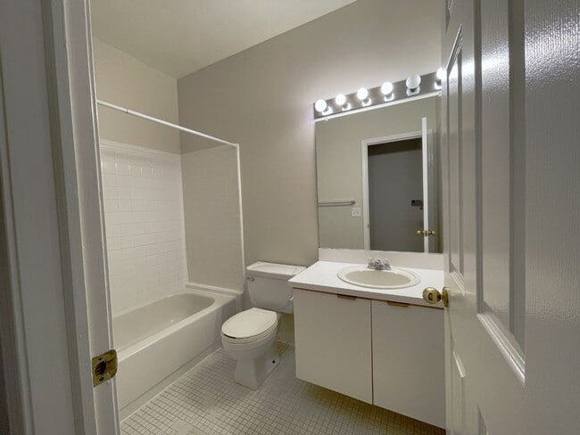 Building Photo - Spacious Condominium