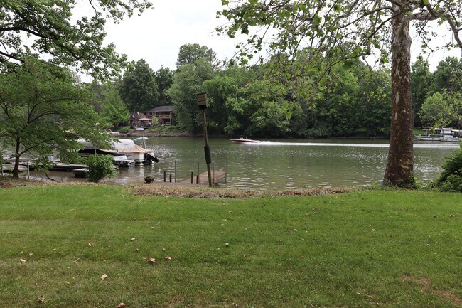 Building Photo - Move-In Special: 50% Off First Month’s Rent!-White River Access, Vaulted Ceilings, Natural Light,...