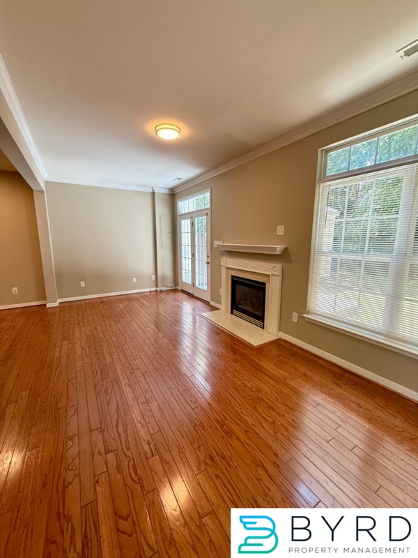 Building Photo - 1529 Olde Sage Ct