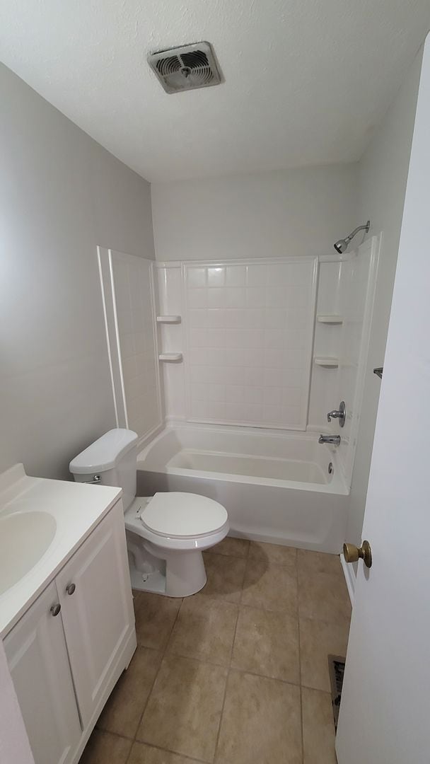 Building Photo - 3 Bedroom Brick Ranch