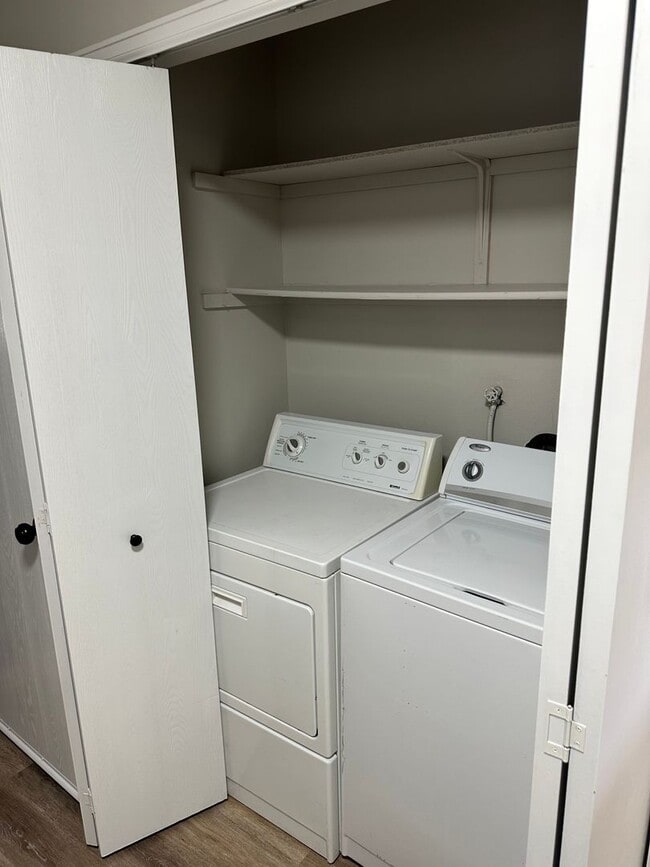 Building Photo - 5458 Fiesta Ln