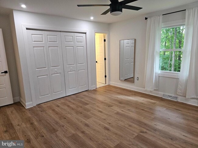 Building Photo - 133 Meadows Rd