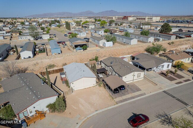 Building Photo - 11827 Quail Bush Cir