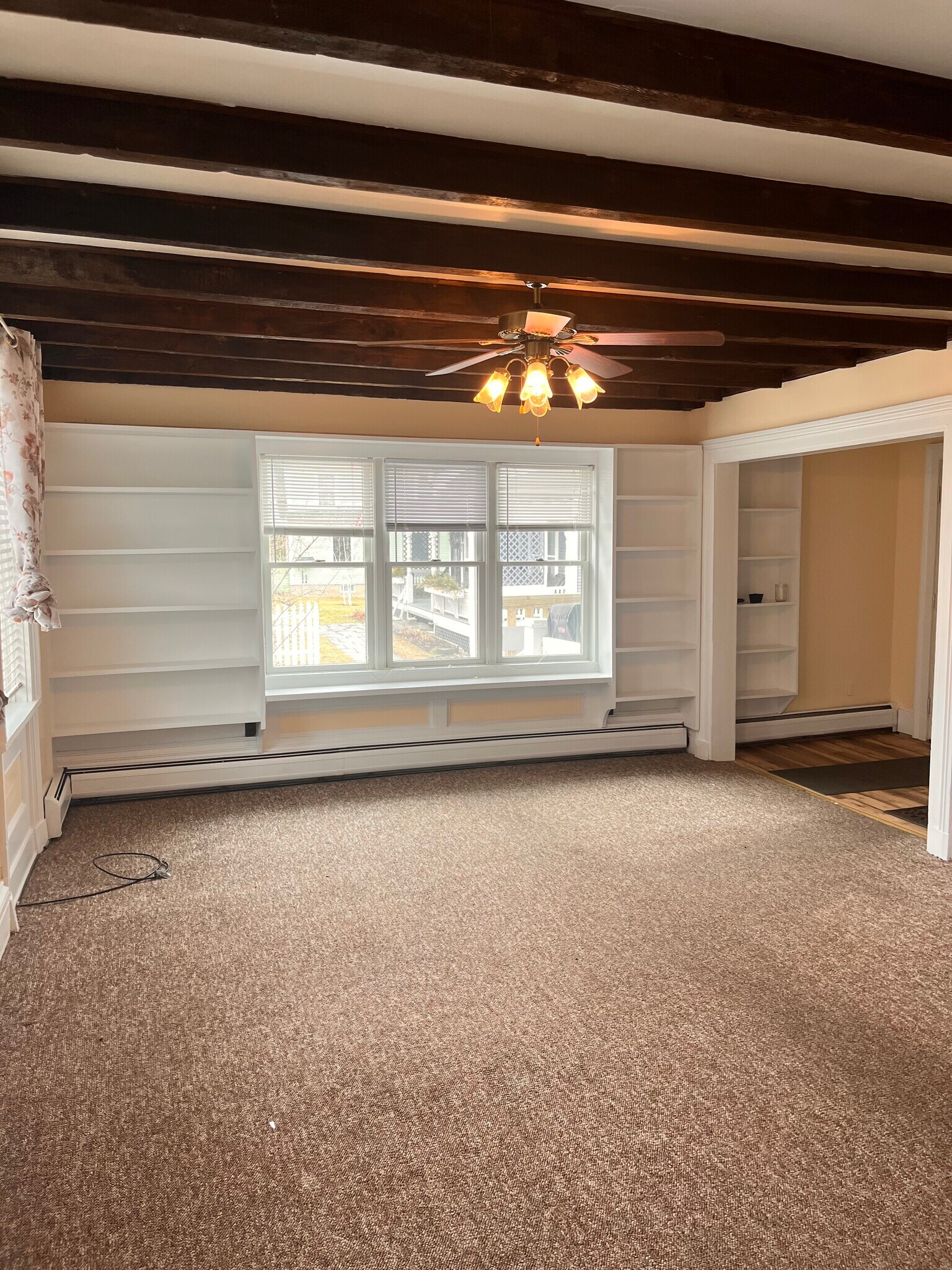 Building Photo - 66 S Maple St