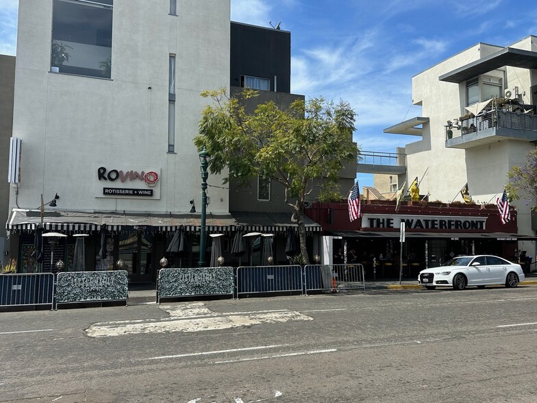 Building Photo - 941 W Hawthorn St