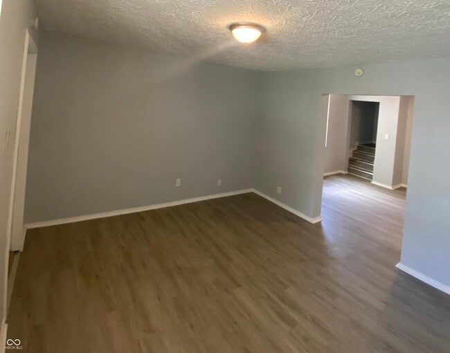 Building Photo - 653 Birch Ave