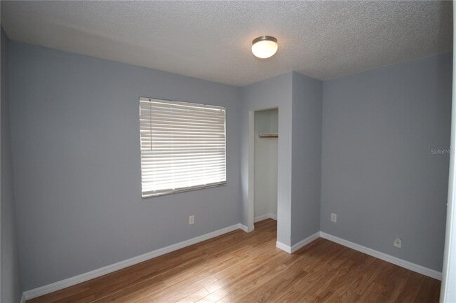 Building Photo - 1810 E 143rd Ave