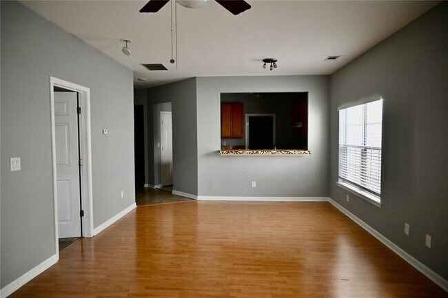Building Photo - 1563 Rachel's Ridge NW