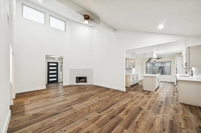 Building Photo - 3623 Acorn Way Ln