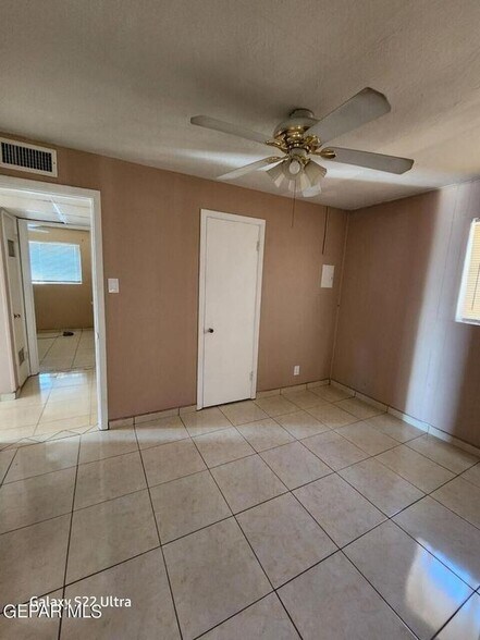 Building Photo - 167 Pearl Ln