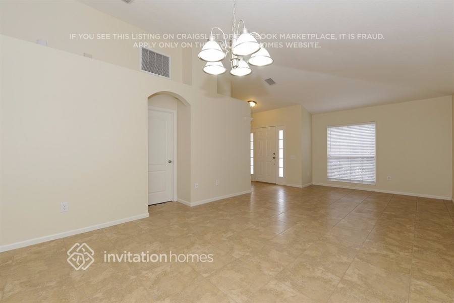 Building Photo - 5850 War Admiral Dr
