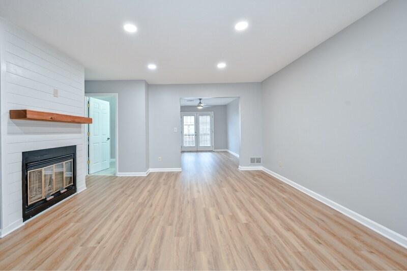 Building Photo - 238 Chads Ford Way