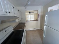 Building Photo - 2 Bedrooms Close to Dartmouth