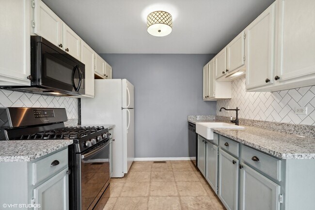 Building Photo - 310 Wethington Dr
