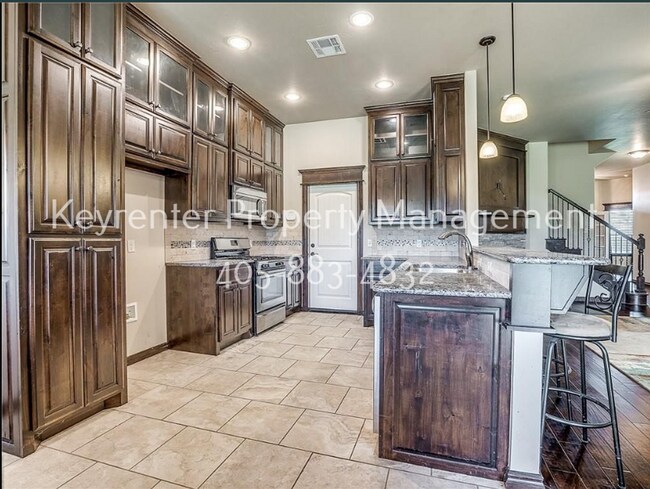 Building Photo - 8409 NW 140th St