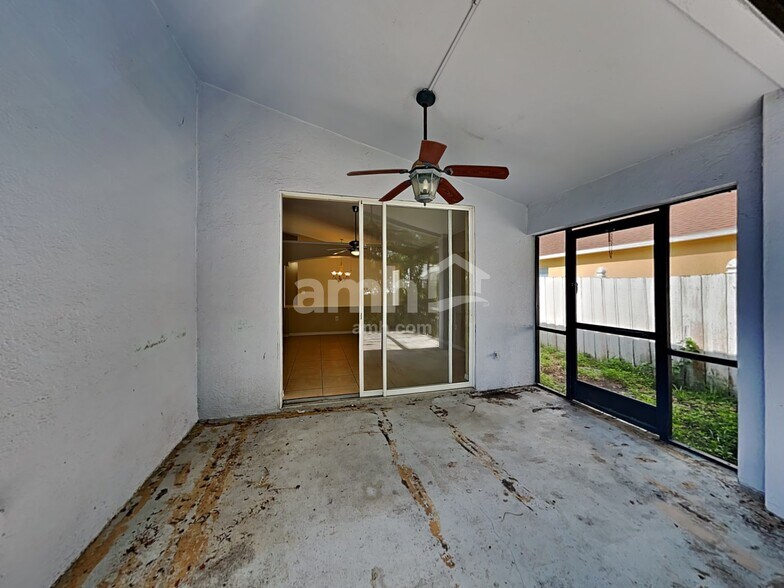 Building Photo - 2229 Hunters Greene Dr