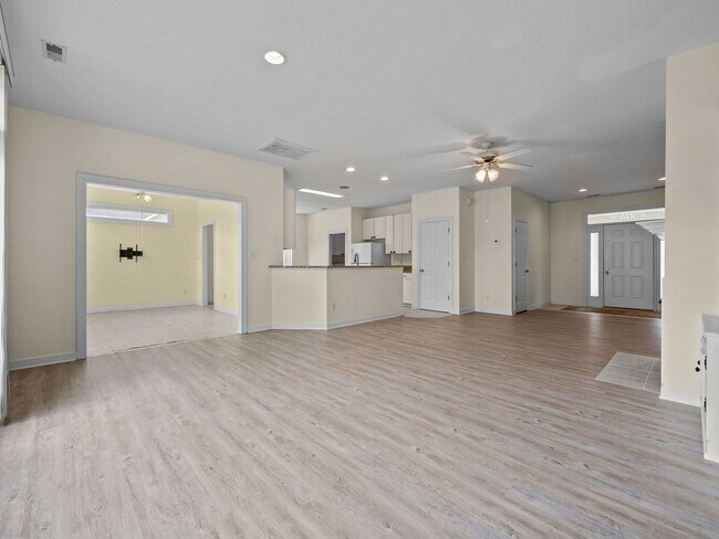 Building Photo - Efficient Brandywine home Available now