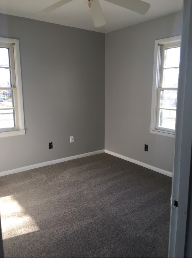 Building Photo - 967 Ford Chapel Rd