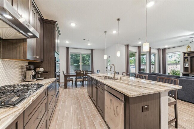 Building Photo - Beautiful Corner Lot Home with No Back Neighbors & Low-Maintenance Living