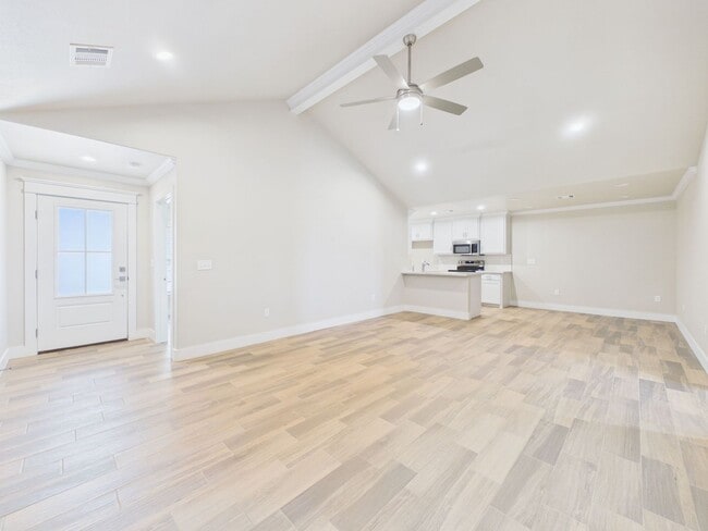 Building Photo - 9770 Elite St
