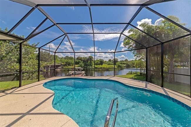 Building Photo - 2008 Proude St