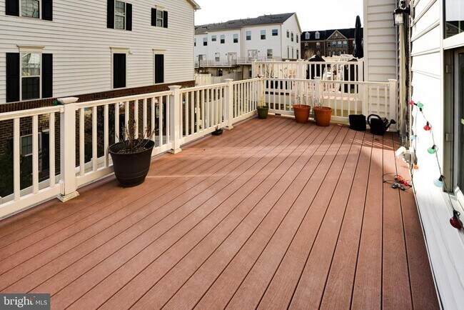 Building Photo - 14301 Ridge View Ln