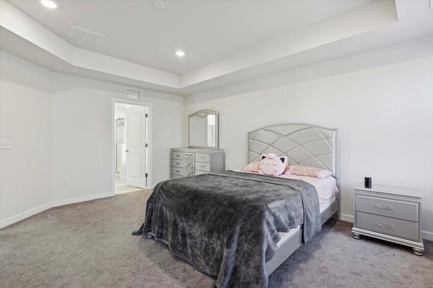 Building Photo - 1137 Mariwill Dr