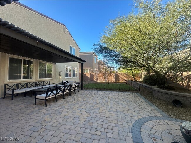 Building Photo - 4132 W Falcons Flight Ave