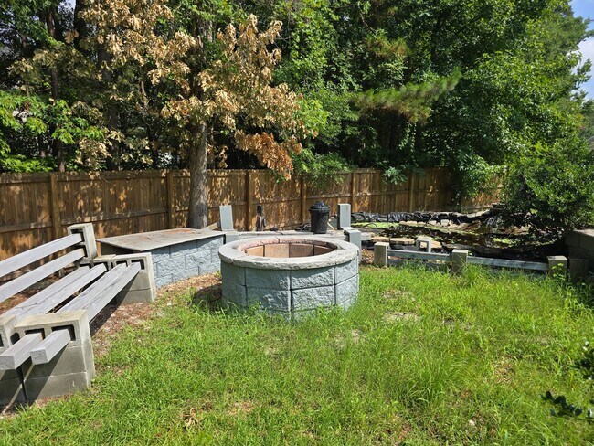 Building Photo - New Listing!!!