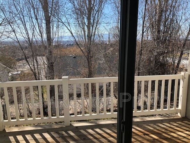 Building Photo - 852 S Slate Canyon Dr