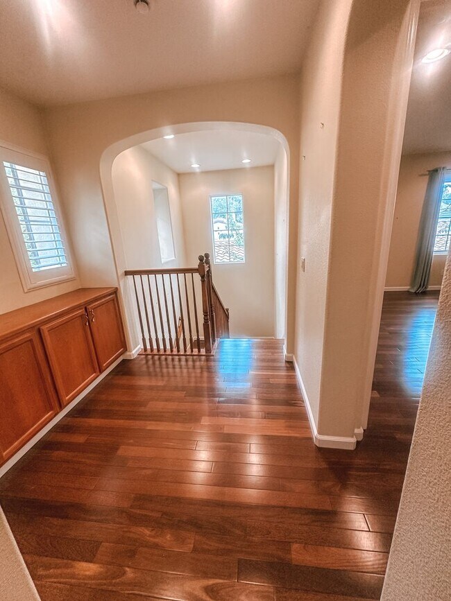 Building Photo - Gorgeous Home in San Ramon Available Now!