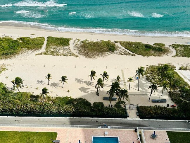 Building Photo - 750 N Ocean Blvd