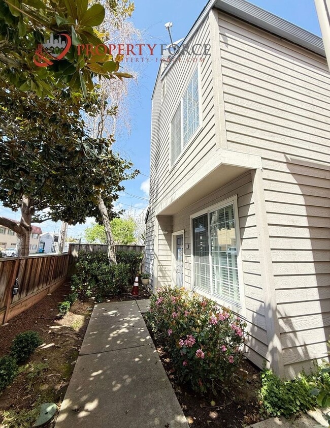 Building Photo - Updated 1,510 Sq Ft Belmont Condo Near Caltrain | 2BR/2BA + Garage – OFFERED BY PROPERTY FORCE, INC.