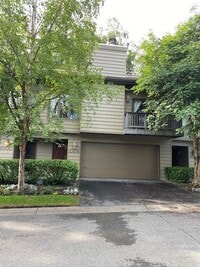 Building Photo - 1004 Potlatch Cir
