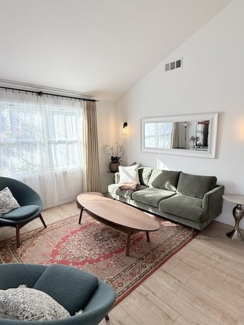 Building Photo - 2053 W 31st St