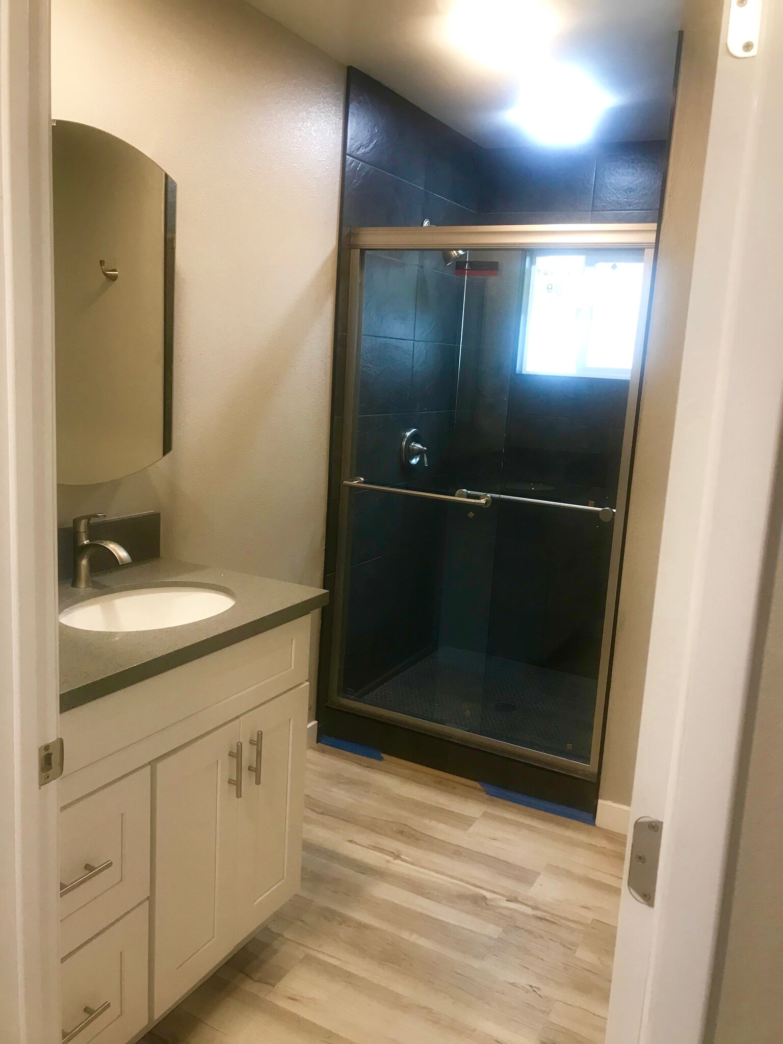 Building Photo - 7880 Laurelridge Rd