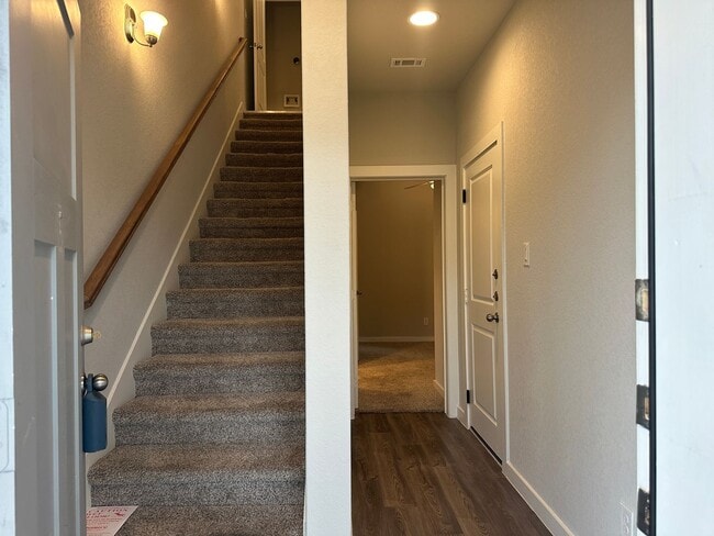 Building Photo - 13351 Rowdy Cove