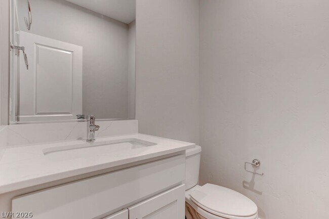 Building Photo - 646 Infinity Rdg St