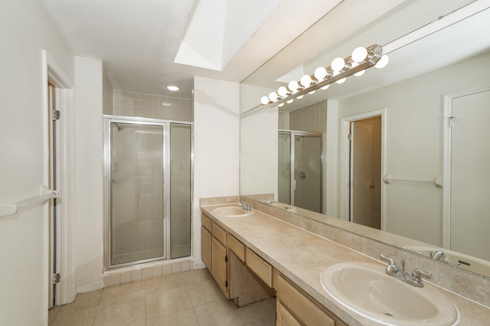 Building Photo - 10148 Cedar Dune Dr
