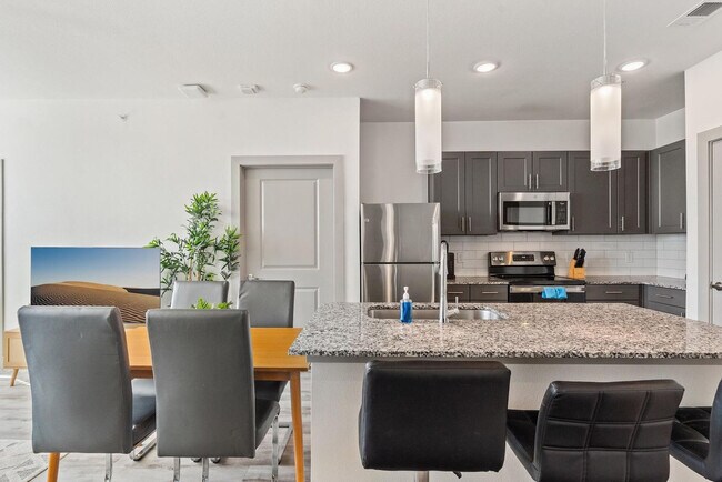 Building Photo - 12100 1/2 Ferrystone Glen Drive-SI ID1343249P