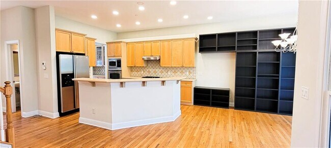 Building Photo - 1288 Creekside Terrace SE