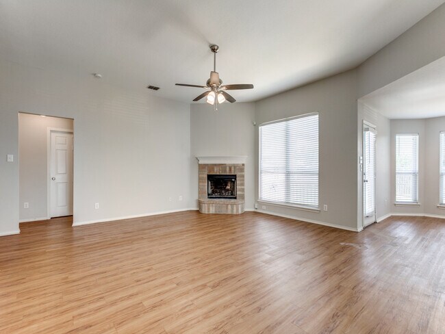 Building Photo - 6123 Flower Meadow